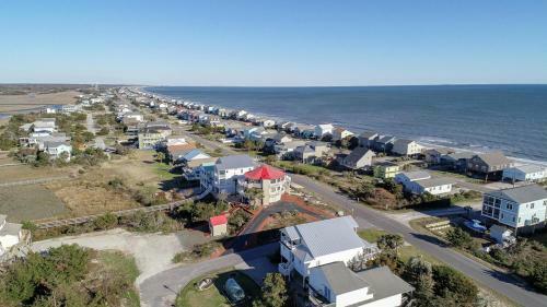 Island Tower By Oak Island Accommodations