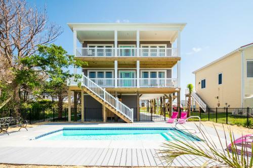 Sweet Sunshine By Oak Island Accommodations