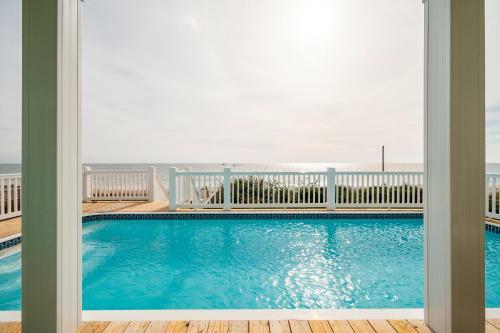 The Sandcastle By Oak Island Accommodations