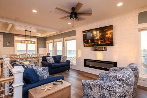 The Sandcastle By Oak Island Accommodations
