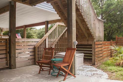 The Gypsy Rose By Oak Island Accommodations