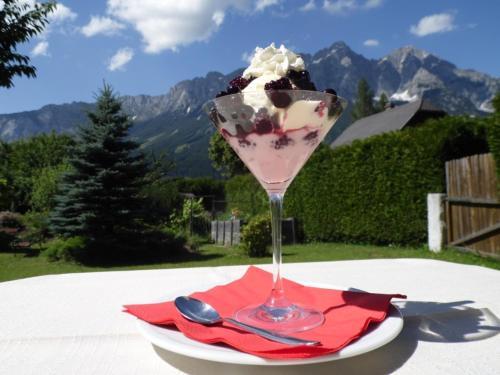 Hostal Pension Tilly