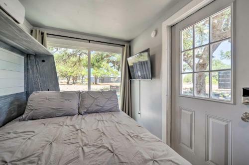 Apartamento Unique Container Home In Hye Ideal Location!