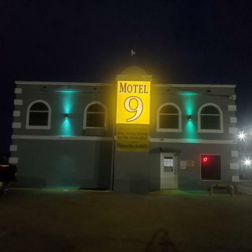 Hotel Motel 9