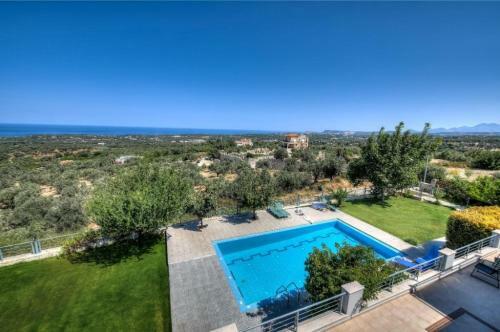 Amazing Villa Arios