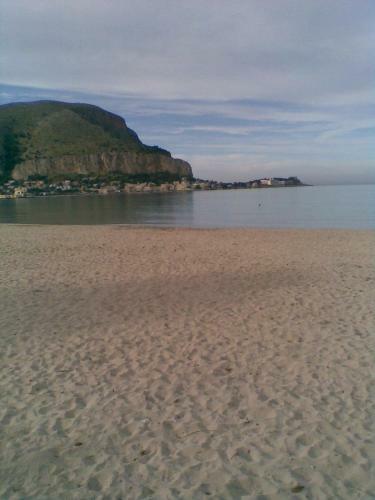 Mondello Sulla Spiaggia "l'antica Pomelia"