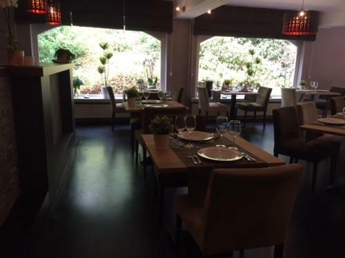 Hotel Adelaar