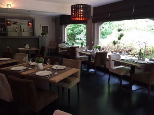 Hotel Adelaar