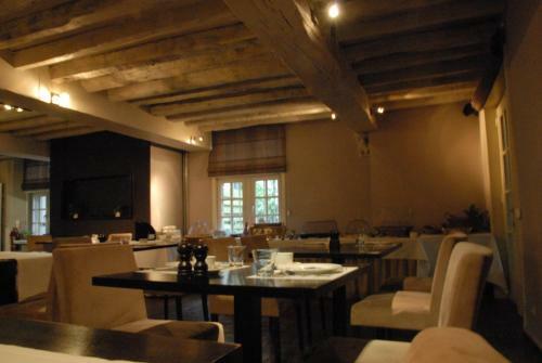 Hotel Adelaar