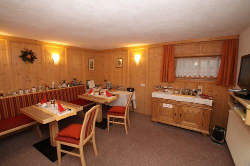 Hostal Haus Rosi