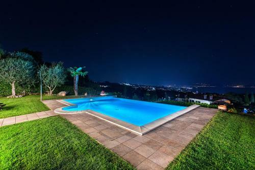 Villa Perla Con Piscina By Wonderful Italy