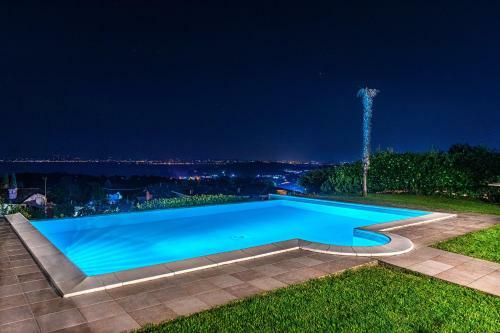 Villa Perla Con Piscina By Wonderful Italy