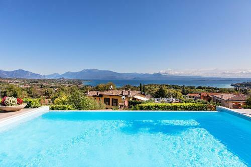 Villa Perla Con Piscina By Wonderful Italy