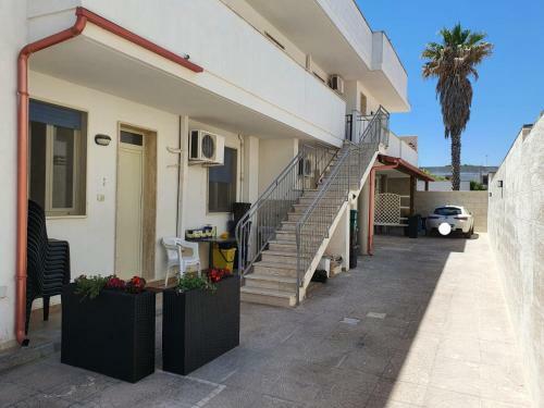 Rokamel Apartments