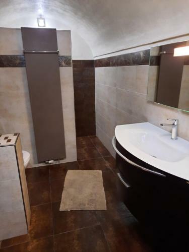 Dans Villa, Appartement, Jardin, Piscine