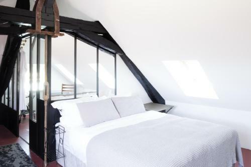 Villa Le Grand Mar� - Gite de Luxe Avec Piscine - Loire