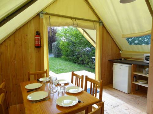 Camping Le Rouge Gorge **** 10' Puy Du Fou