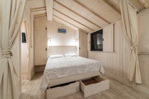 Camping Le Rouge Gorge **** 10' Puy Du Fou