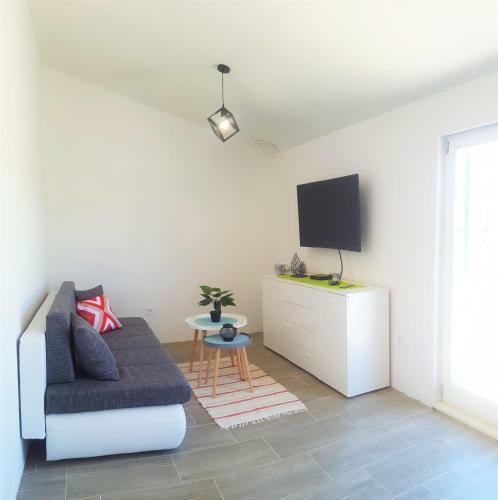 Apartment Svilan - Terrace With Sea View And Nature
