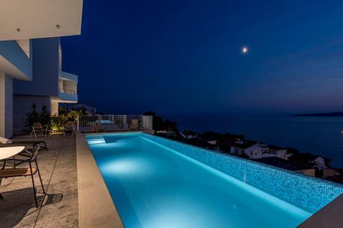 Villa Monachus 1