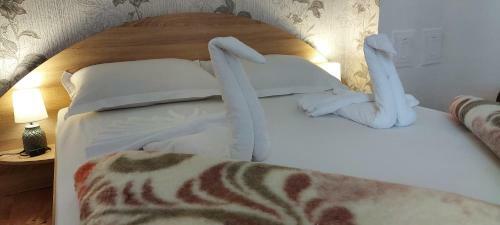Hostal Three Bedroom Apartment