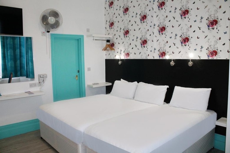 Clapham South Dudley Hotel
