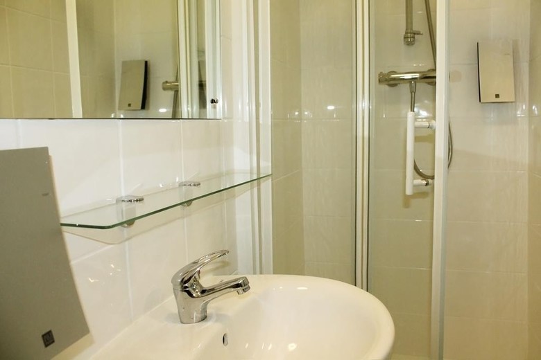 Clapham South Dudley Hotel