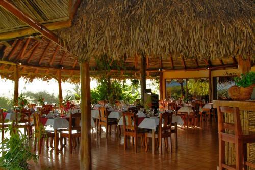 Guacamaya Lodge