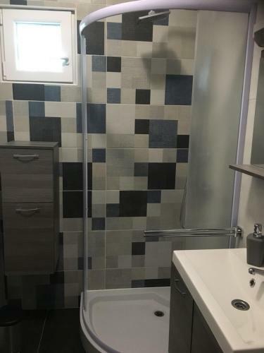 Hostal Orro Rooms