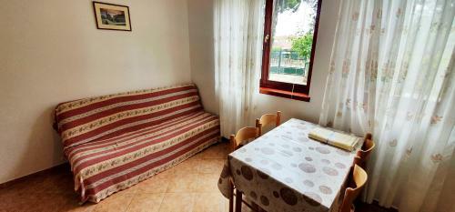 Cecillia Mare Apartments