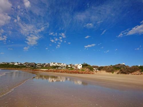 Apartamento 15 Sleeper Holiday House In St Francis Bay