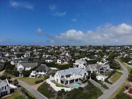 Apartamento 15 Sleeper Holiday House In St Francis Bay