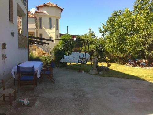 Villa With Garden