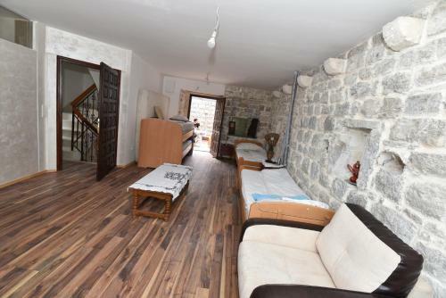 Hostel Michel