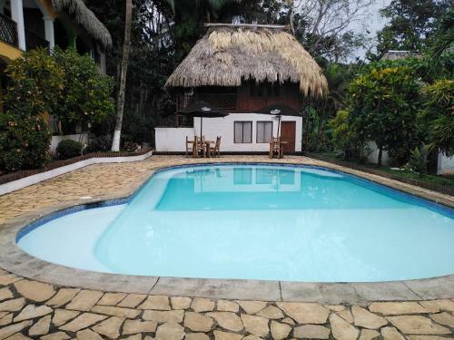 Hotel Cavanna Inn