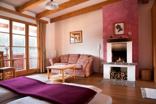 Hostal Weingut Tauss