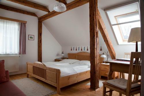 Hostal Weingut Tauss