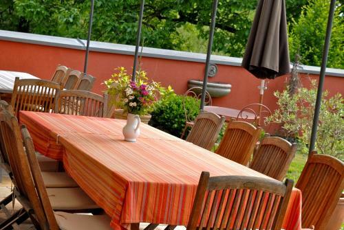 Hostal Weingut Tauss