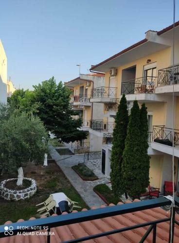 Stylish 1-bdrm Family Apartment, Kallithea