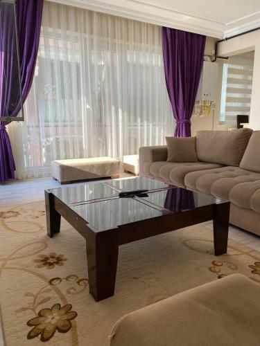 Vip Suit Apart