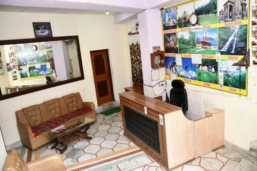 Hotel Himalyan Paradise