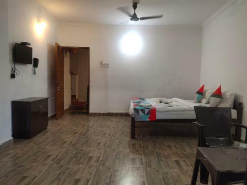 Hostal Baga View Inn