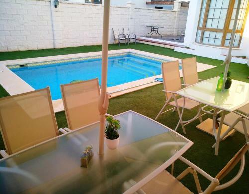 Chalet Con Piscina Privada