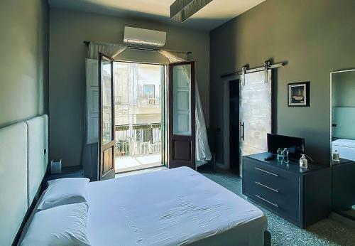 Hostal Industrial