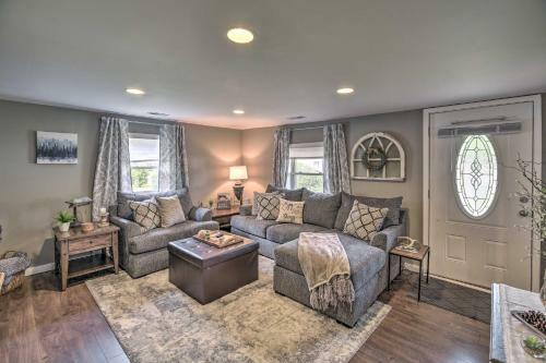 Damascus Cottage With Fire Pit - 1 Mi To Trails