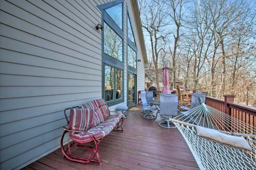 Blue Ridge Home With Mtn Views And On-site Skiing!