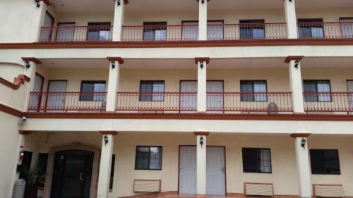 Hotel Colonial De Nogales
