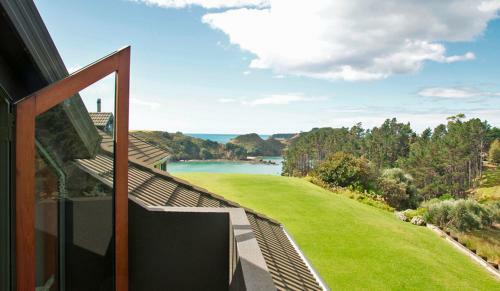 Bed & Breakfast Waiwurrie Coastal Farm Lodge
