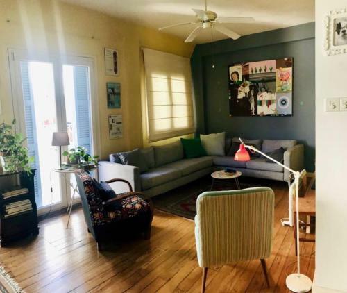 Cozy Artistic Apartment