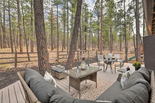 Renovated Munds Park Cottage With Grill And Fire Pit!